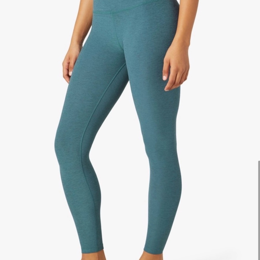 Beyond Yoga Spacedye Out of Pocket Teal Midi Leggings
